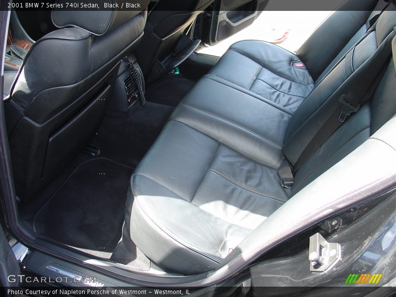 Black / Black 2001 BMW 7 Series 740i Sedan