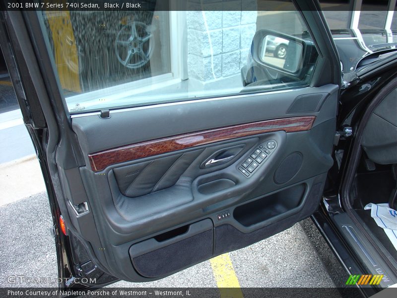 Black / Black 2001 BMW 7 Series 740i Sedan