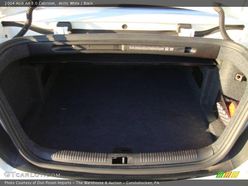 Arctic White / Black 2004 Audi A4 3.0 Cabriolet