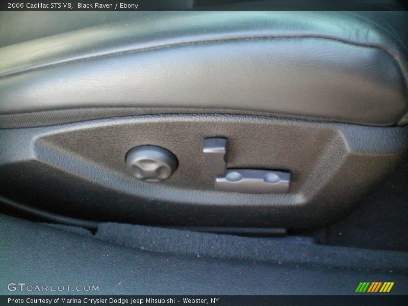 Black Raven / Ebony 2006 Cadillac STS V8