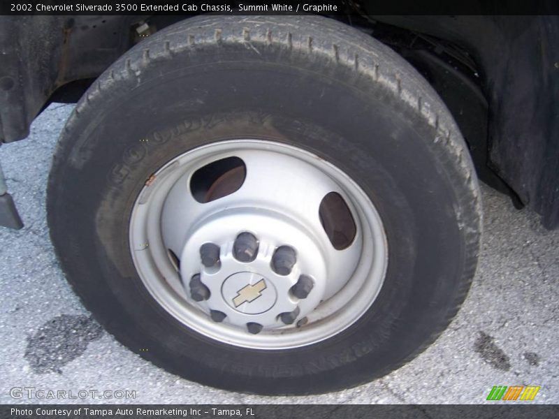 Summit White / Graphite 2002 Chevrolet Silverado 3500 Extended Cab Chassis