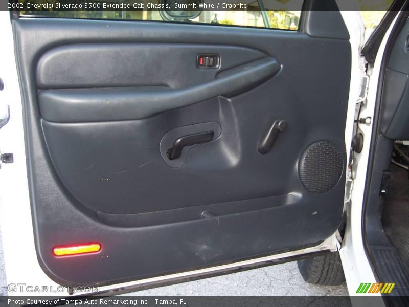 Summit White / Graphite 2002 Chevrolet Silverado 3500 Extended Cab Chassis