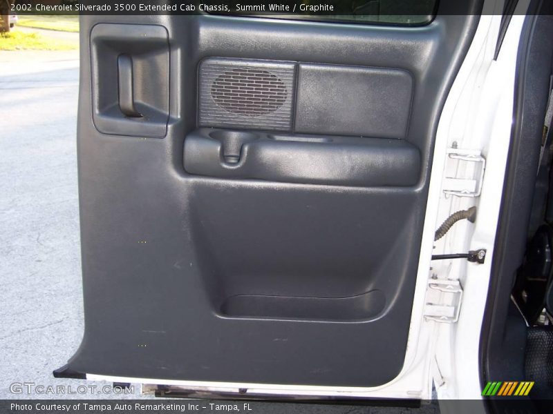 Summit White / Graphite 2002 Chevrolet Silverado 3500 Extended Cab Chassis