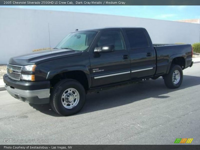 Dark Gray Metallic / Medium Gray 2005 Chevrolet Silverado 2500HD LS Crew Cab