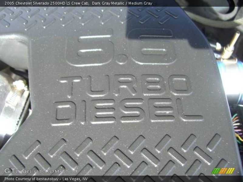 Dark Gray Metallic / Medium Gray 2005 Chevrolet Silverado 2500HD LS Crew Cab