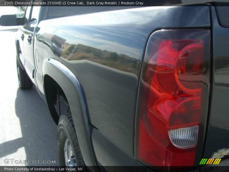 Dark Gray Metallic / Medium Gray 2005 Chevrolet Silverado 2500HD LS Crew Cab
