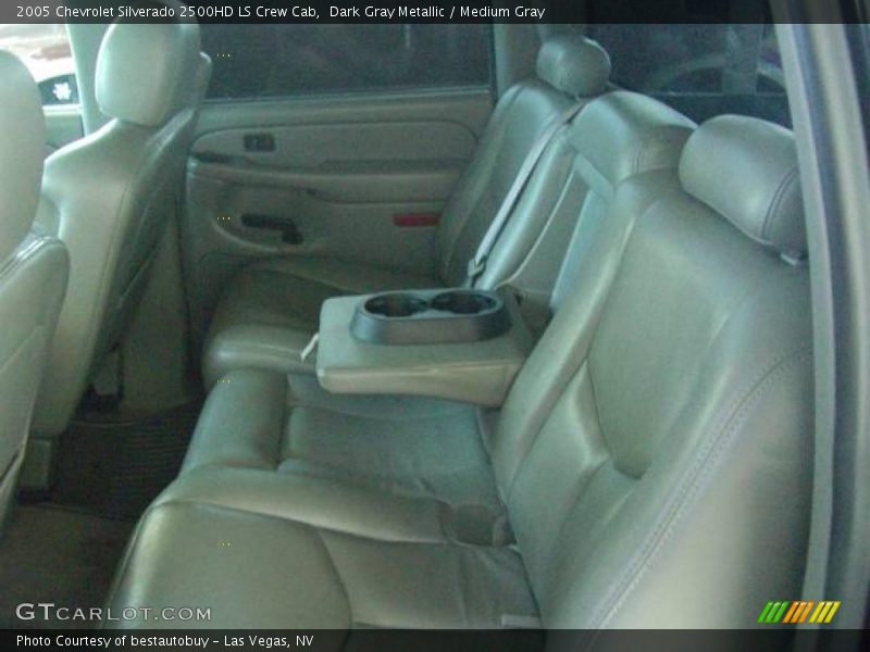 Dark Gray Metallic / Medium Gray 2005 Chevrolet Silverado 2500HD LS Crew Cab
