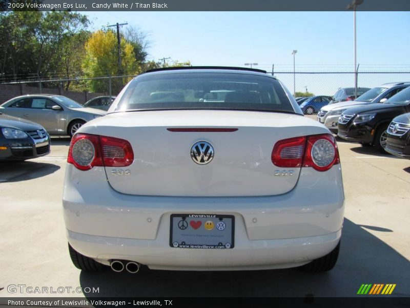 Candy White / Titan Black 2009 Volkswagen Eos Lux