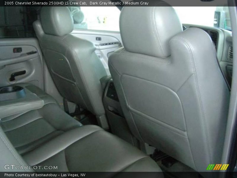 Dark Gray Metallic / Medium Gray 2005 Chevrolet Silverado 2500HD LS Crew Cab