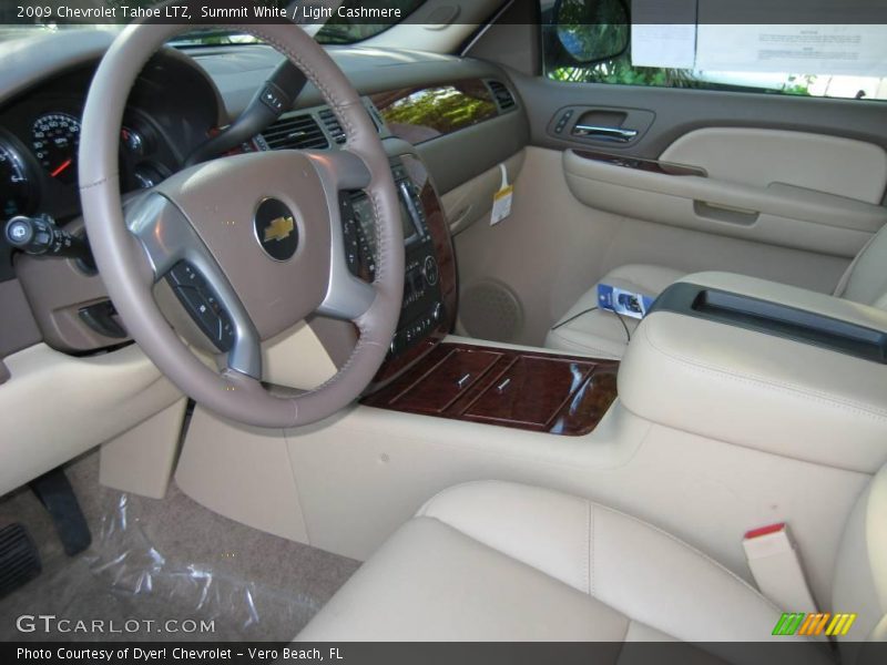 Summit White / Light Cashmere 2009 Chevrolet Tahoe LTZ