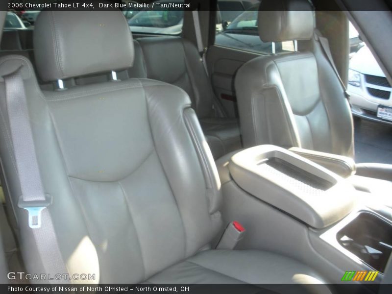 Dark Blue Metallic / Tan/Neutral 2006 Chevrolet Tahoe LT 4x4