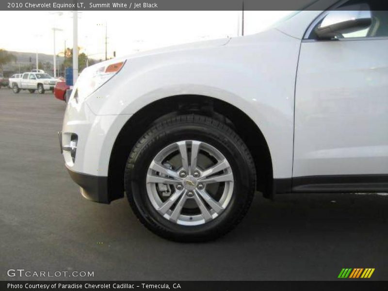 Summit White / Jet Black 2010 Chevrolet Equinox LT