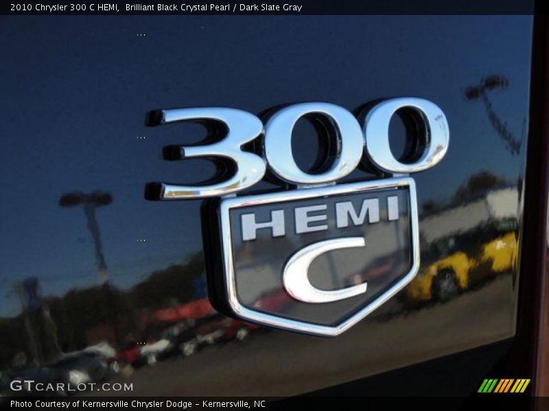 Brilliant Black Crystal Pearl / Dark Slate Gray 2010 Chrysler 300 C HEMI