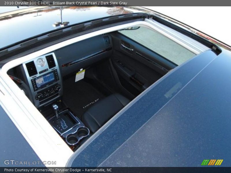 Brilliant Black Crystal Pearl / Dark Slate Gray 2010 Chrysler 300 C HEMI