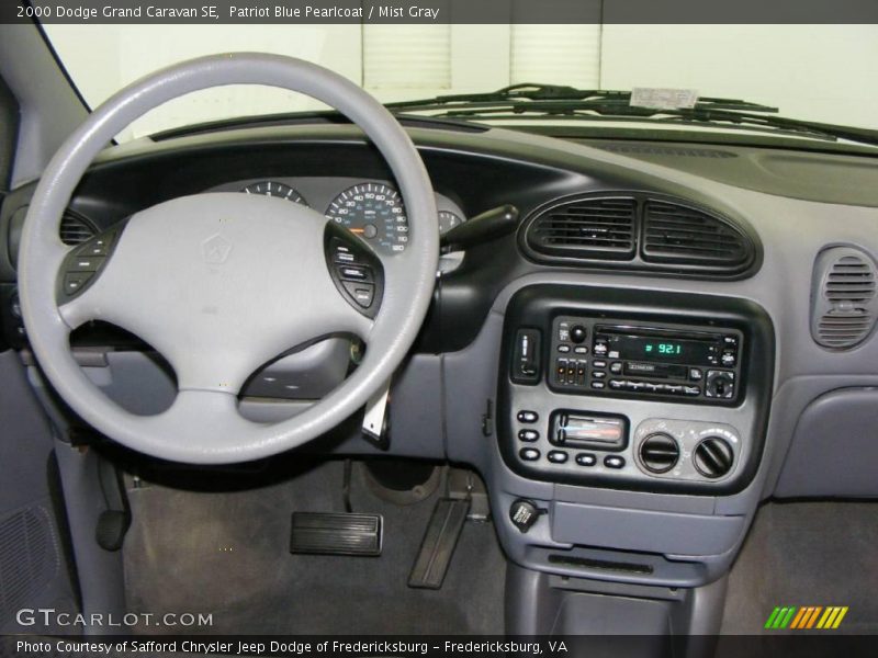 Patriot Blue Pearlcoat / Mist Gray 2000 Dodge Grand Caravan SE