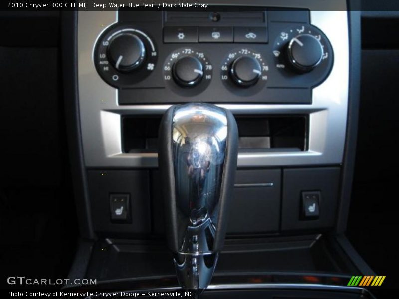 Deep Water Blue Pearl / Dark Slate Gray 2010 Chrysler 300 C HEMI