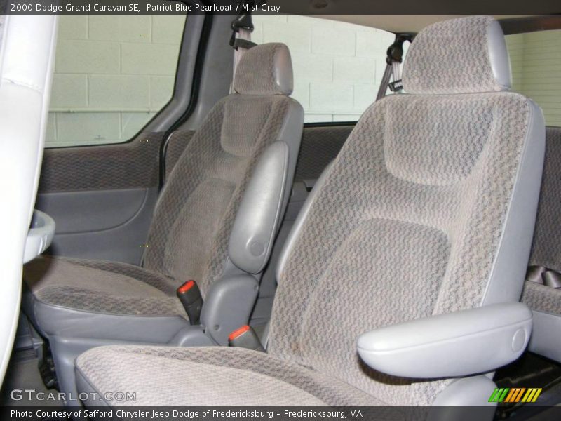 Patriot Blue Pearlcoat / Mist Gray 2000 Dodge Grand Caravan SE