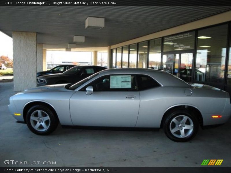 Bright Silver Metallic / Dark Slate Gray 2010 Dodge Challenger SE