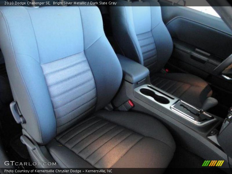 Bright Silver Metallic / Dark Slate Gray 2010 Dodge Challenger SE