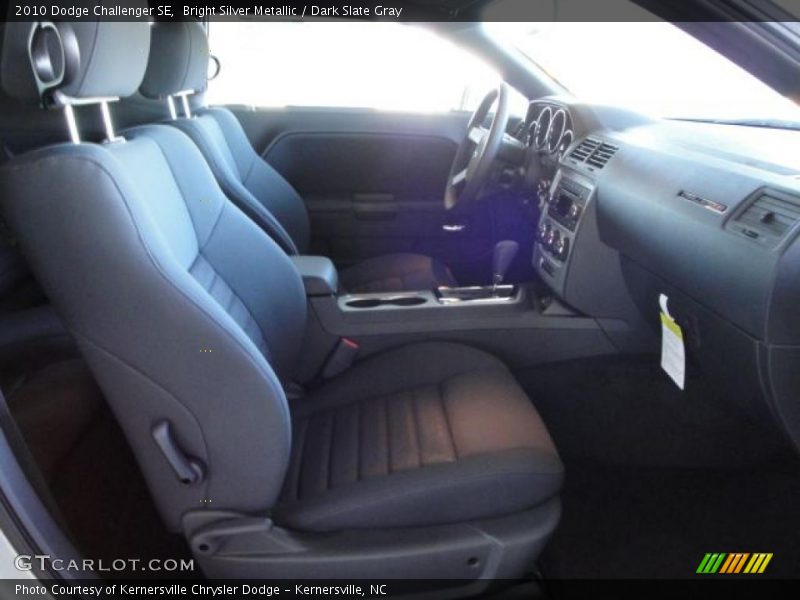 Bright Silver Metallic / Dark Slate Gray 2010 Dodge Challenger SE
