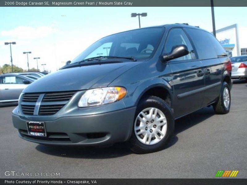 Magnesium Green Pearl / Medium Slate Gray 2006 Dodge Caravan SE