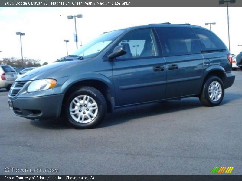 Magnesium Green Pearl / Medium Slate Gray 2006 Dodge Caravan SE