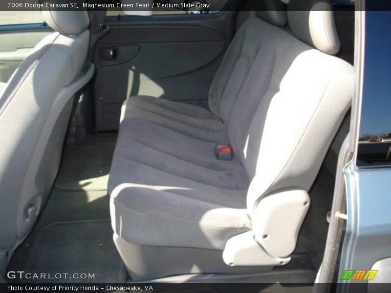 Magnesium Green Pearl / Medium Slate Gray 2006 Dodge Caravan SE