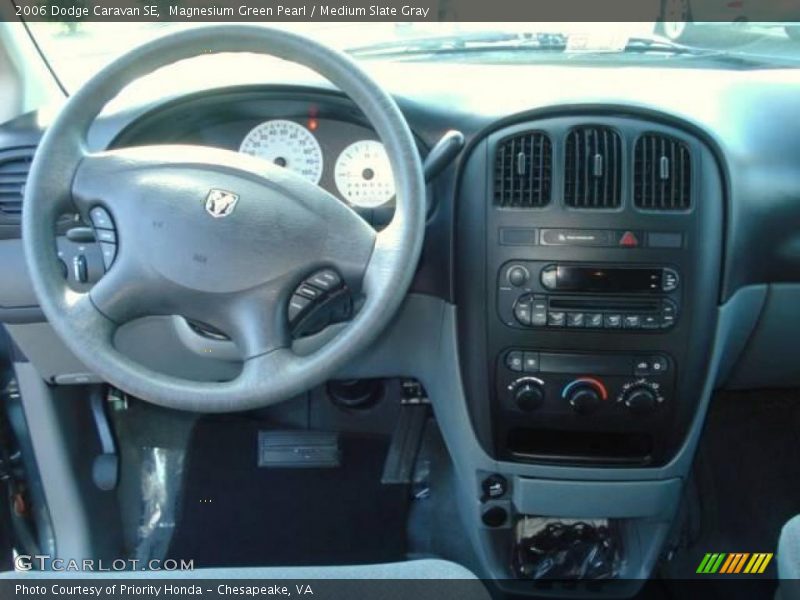 Magnesium Green Pearl / Medium Slate Gray 2006 Dodge Caravan SE