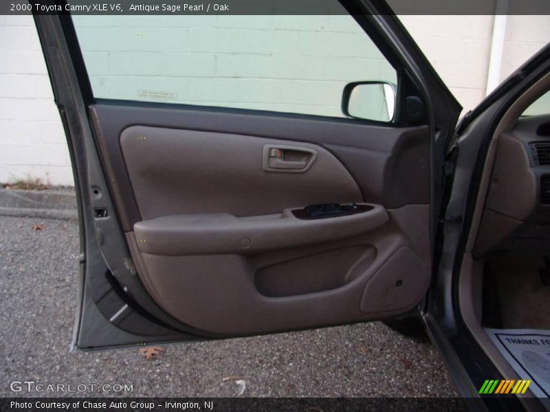 Antique Sage Pearl / Oak 2000 Toyota Camry XLE V6