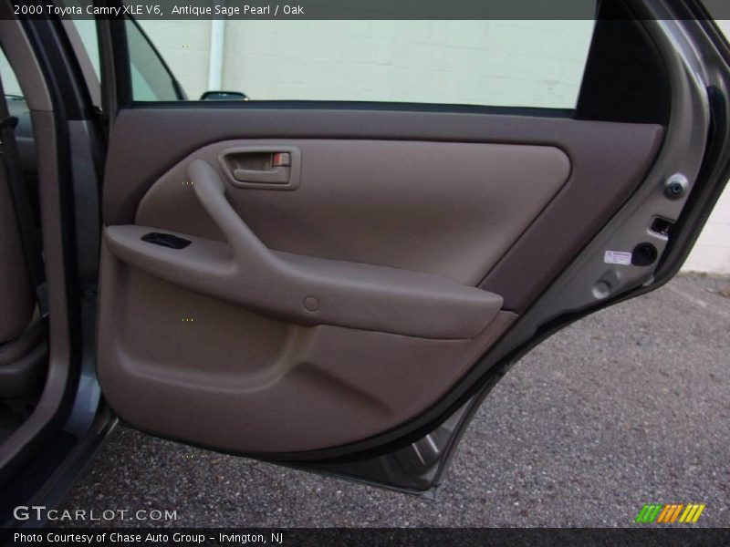 Antique Sage Pearl / Oak 2000 Toyota Camry XLE V6