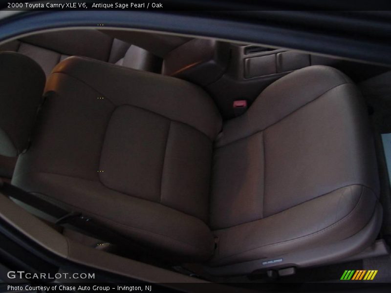 Antique Sage Pearl / Oak 2000 Toyota Camry XLE V6