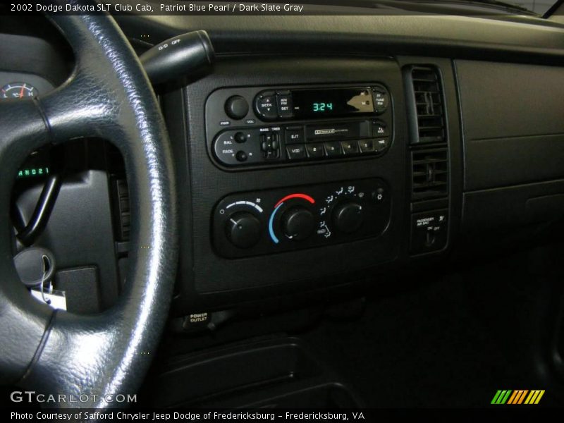 Patriot Blue Pearl / Dark Slate Gray 2002 Dodge Dakota SLT Club Cab