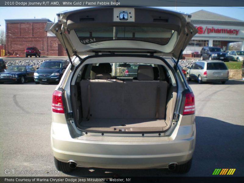 White Gold / Pastel Pebble Beige 2010 Dodge Journey R/T AWD