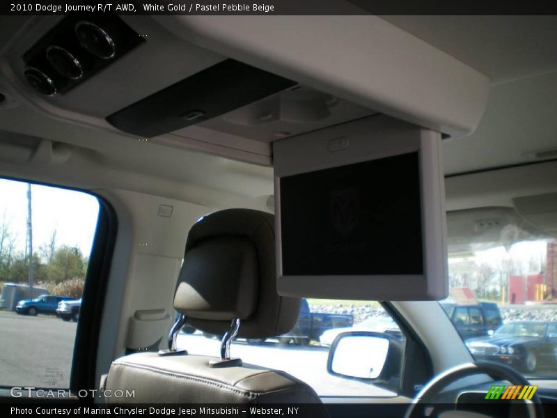 White Gold / Pastel Pebble Beige 2010 Dodge Journey R/T AWD