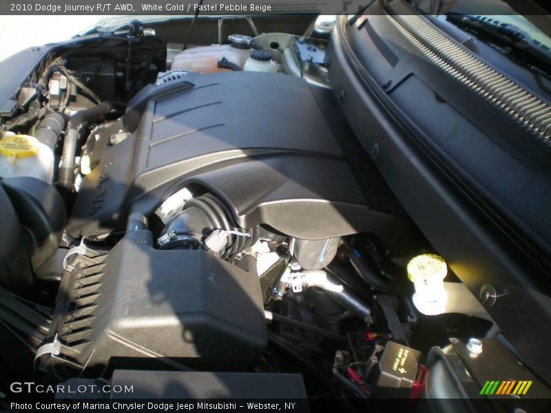 White Gold / Pastel Pebble Beige 2010 Dodge Journey R/T AWD