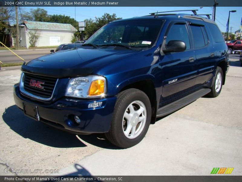 Indigo Blue Metallic / Medium Pewter 2004 GMC Envoy XUV SLE