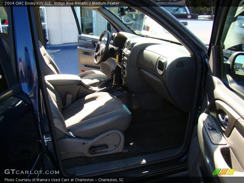 Indigo Blue Metallic / Medium Pewter 2004 GMC Envoy XUV SLE