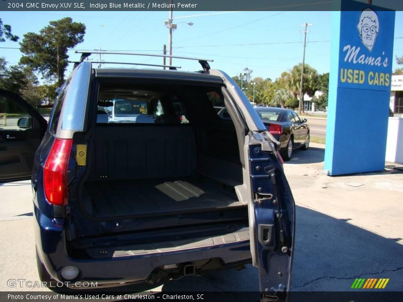 Indigo Blue Metallic / Medium Pewter 2004 GMC Envoy XUV SLE