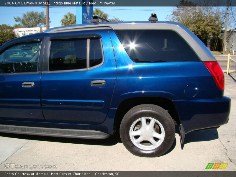 Indigo Blue Metallic / Medium Pewter 2004 GMC Envoy XUV SLE