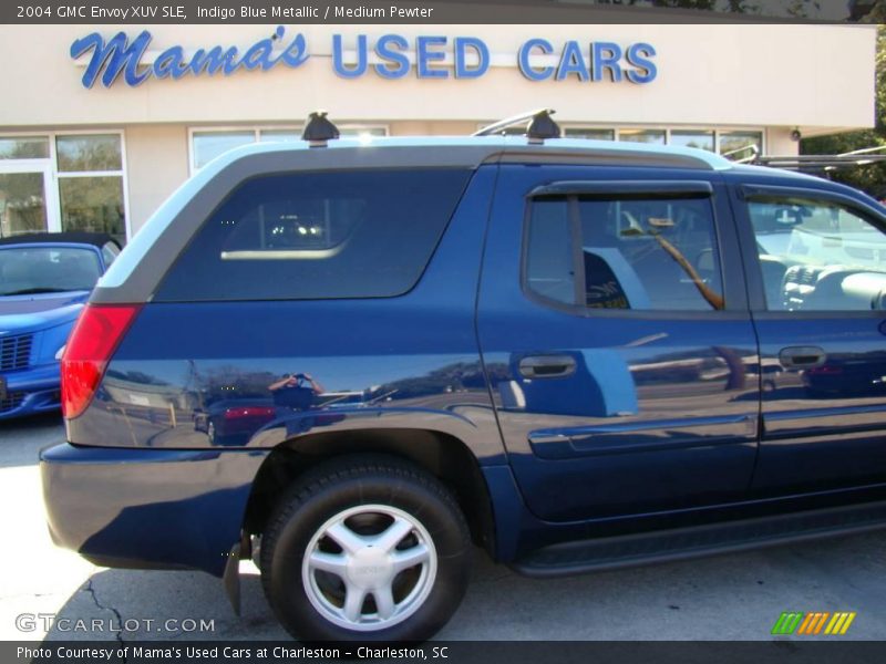 Indigo Blue Metallic / Medium Pewter 2004 GMC Envoy XUV SLE