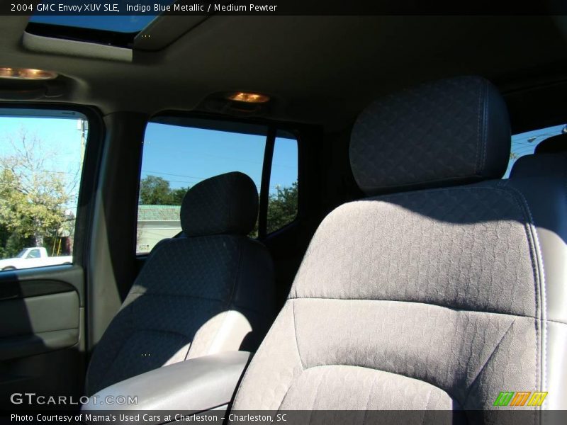 Indigo Blue Metallic / Medium Pewter 2004 GMC Envoy XUV SLE