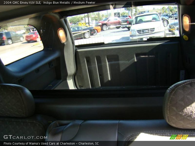 Indigo Blue Metallic / Medium Pewter 2004 GMC Envoy XUV SLE