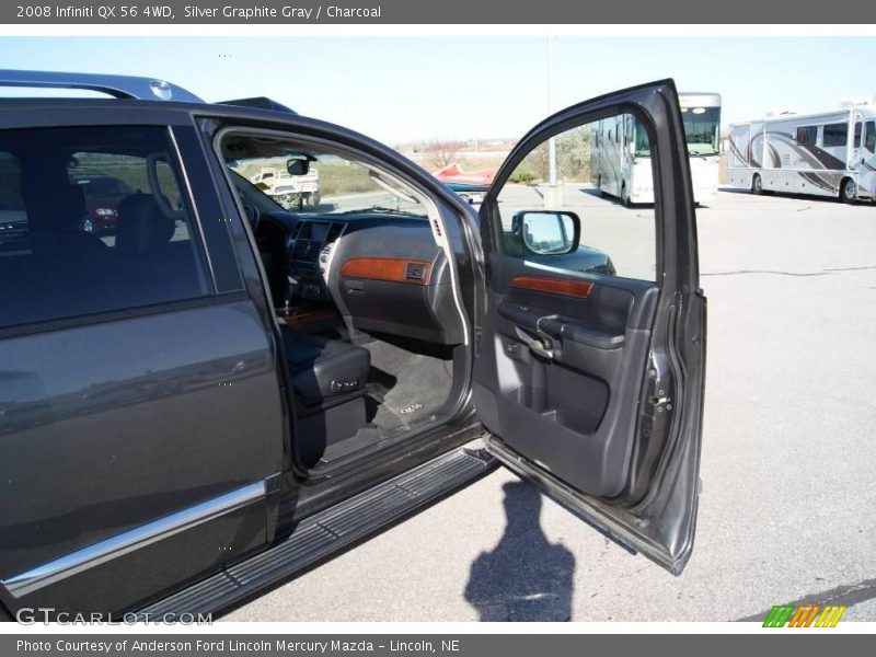 Silver Graphite Gray / Charcoal 2008 Infiniti QX 56 4WD