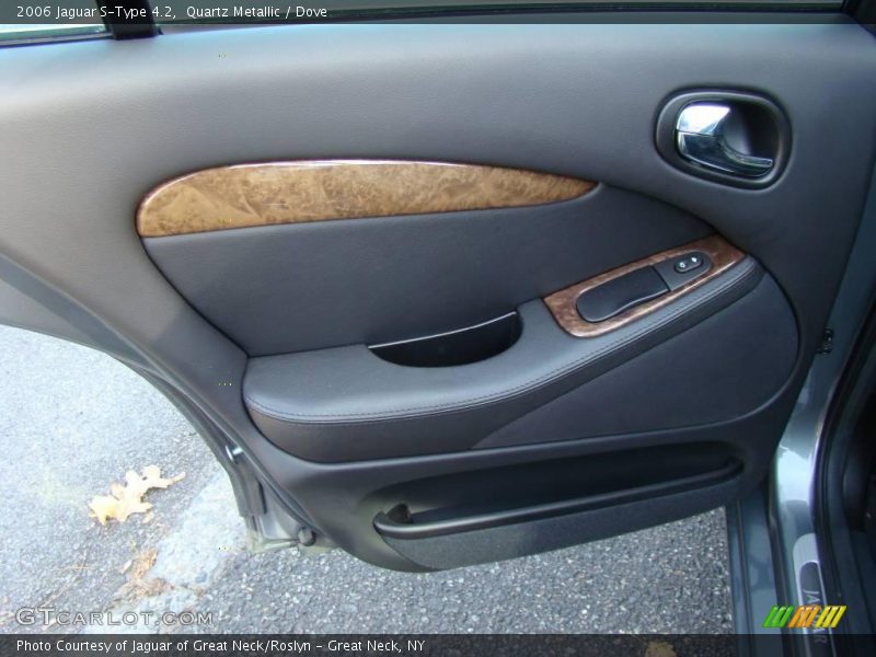 Quartz Metallic / Dove 2006 Jaguar S-Type 4.2