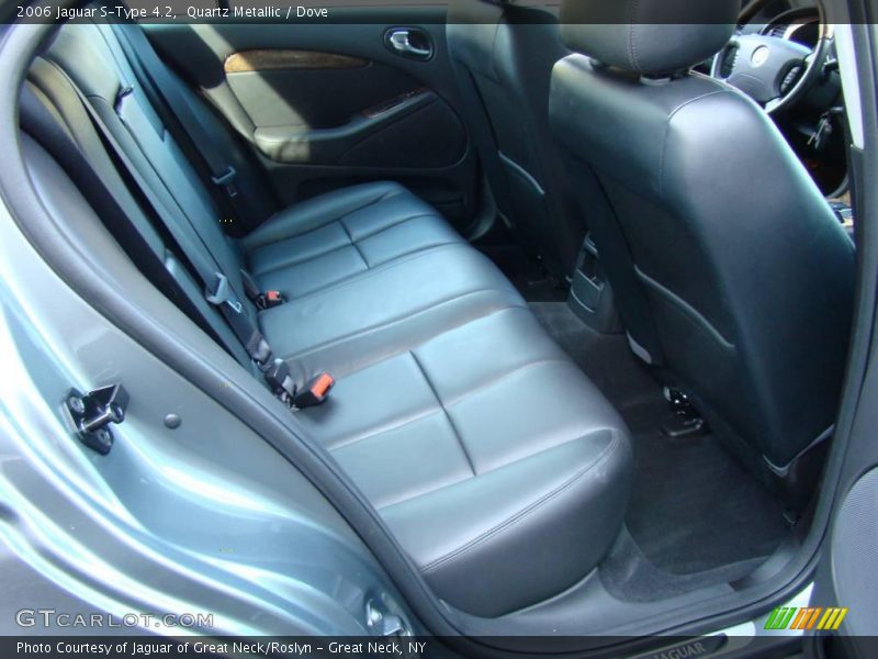 Quartz Metallic / Dove 2006 Jaguar S-Type 4.2