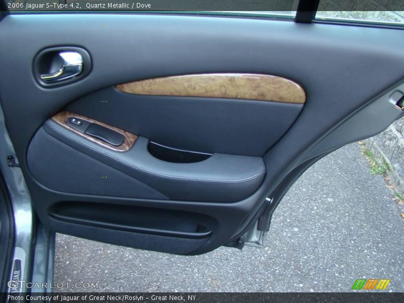 Quartz Metallic / Dove 2006 Jaguar S-Type 4.2