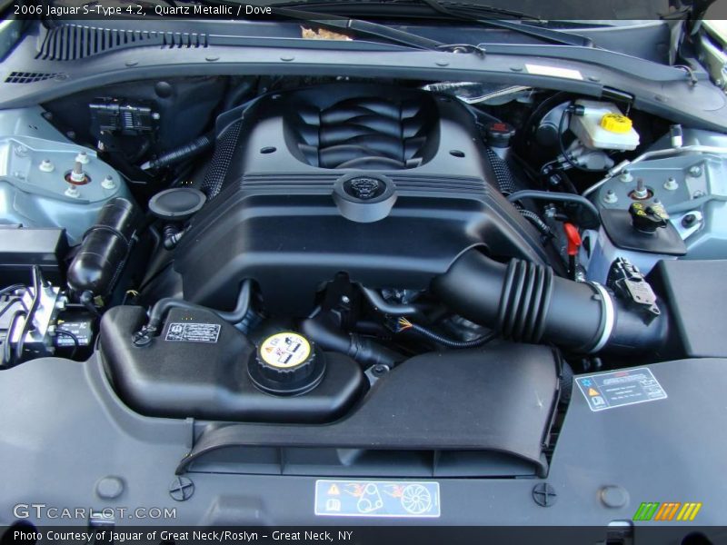 Quartz Metallic / Dove 2006 Jaguar S-Type 4.2