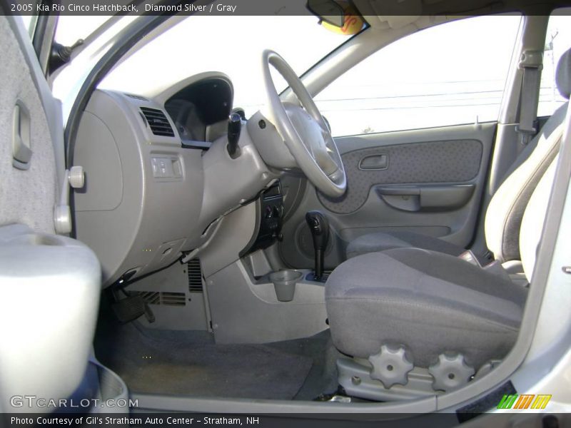Diamond Silver / Gray 2005 Kia Rio Cinco Hatchback
