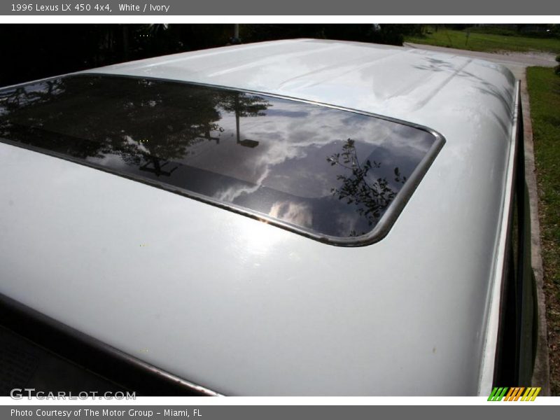 White / Ivory 1996 Lexus LX 450 4x4