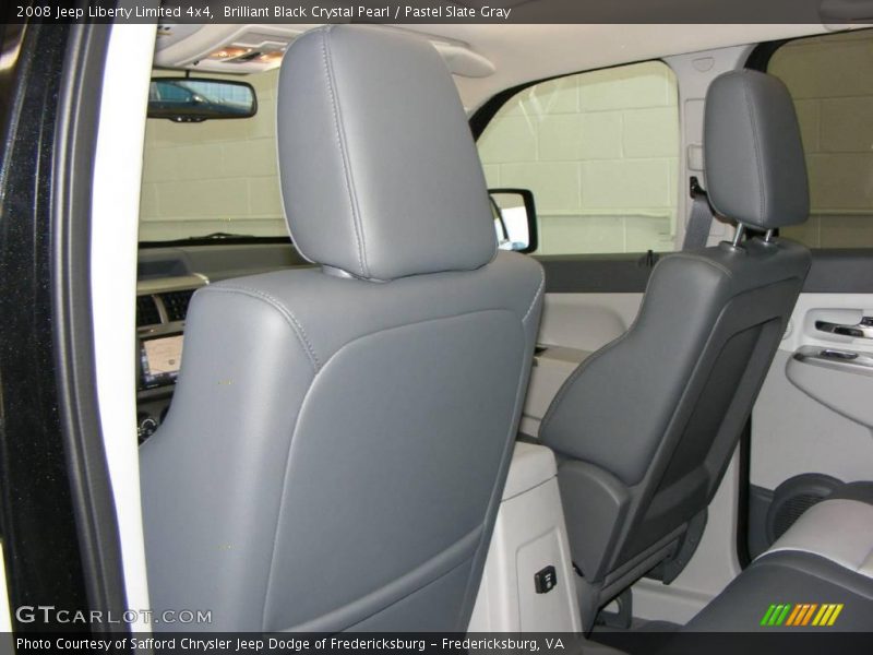 Brilliant Black Crystal Pearl / Pastel Slate Gray 2008 Jeep Liberty Limited 4x4